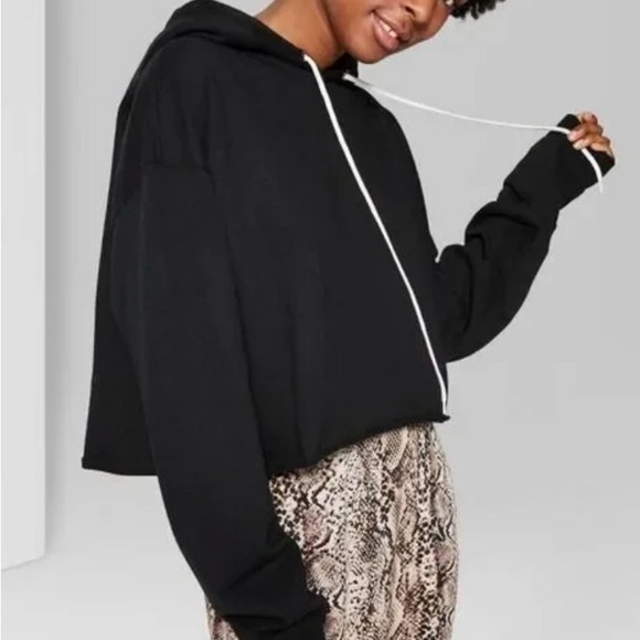 Black Hoodie Cropped Sweatshirt Hooded Sweater Top - Picture 2 of 7